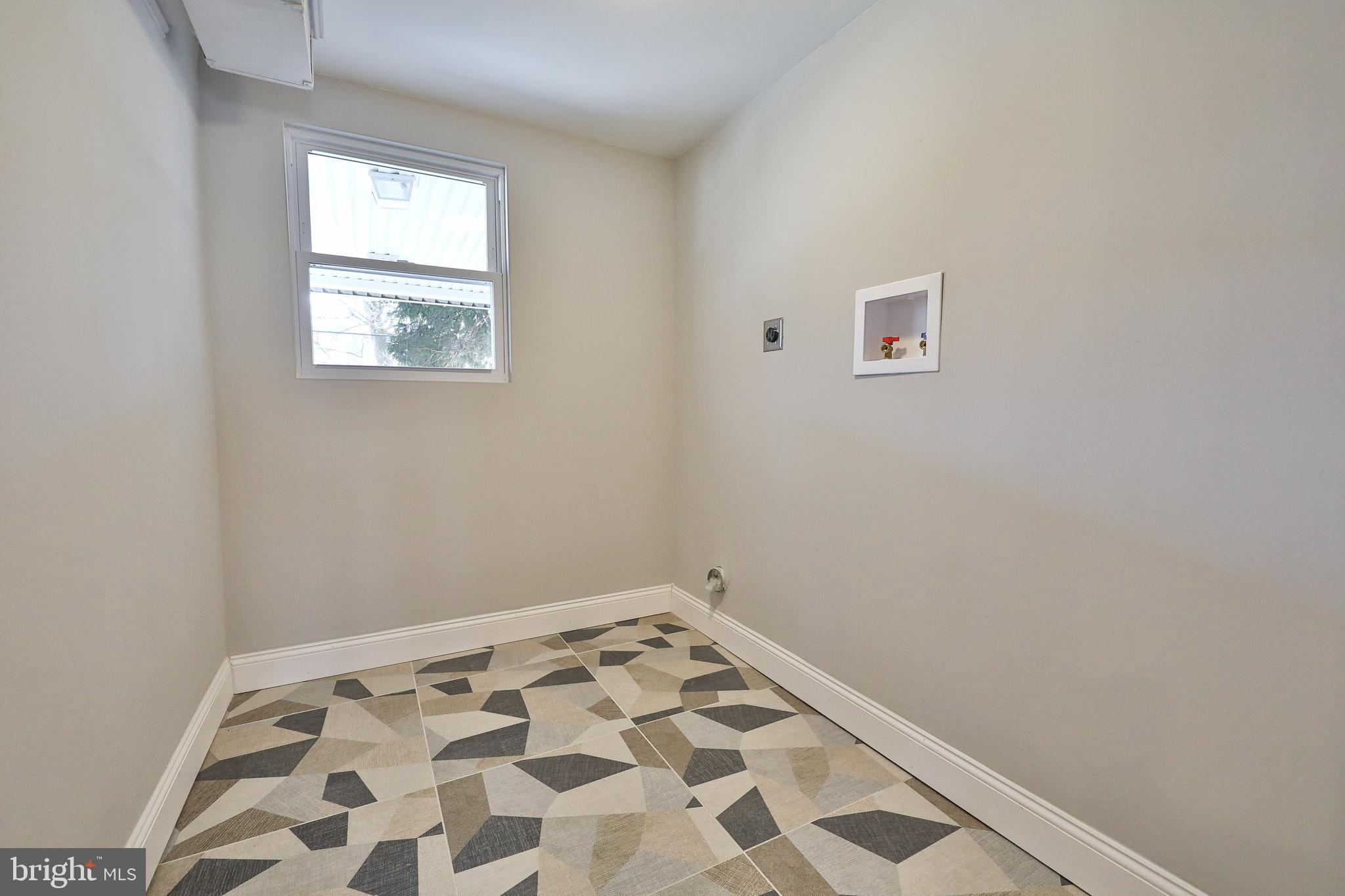 124 Kingfield Road Philadelphia, PA 19115 - Photo 15 of 20