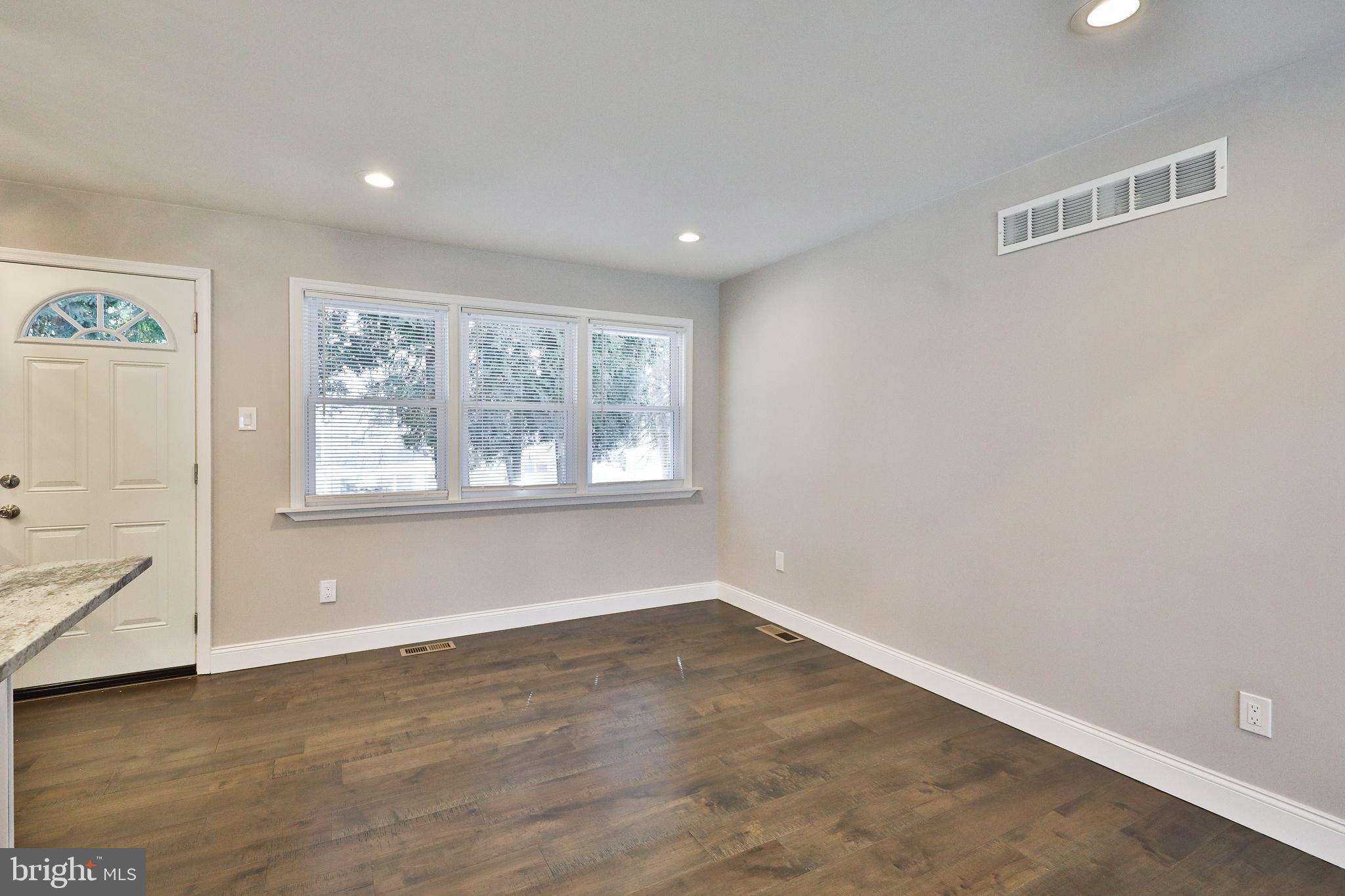 124 Kingfield Road Philadelphia, PA 19115 - Photo 8 of 20