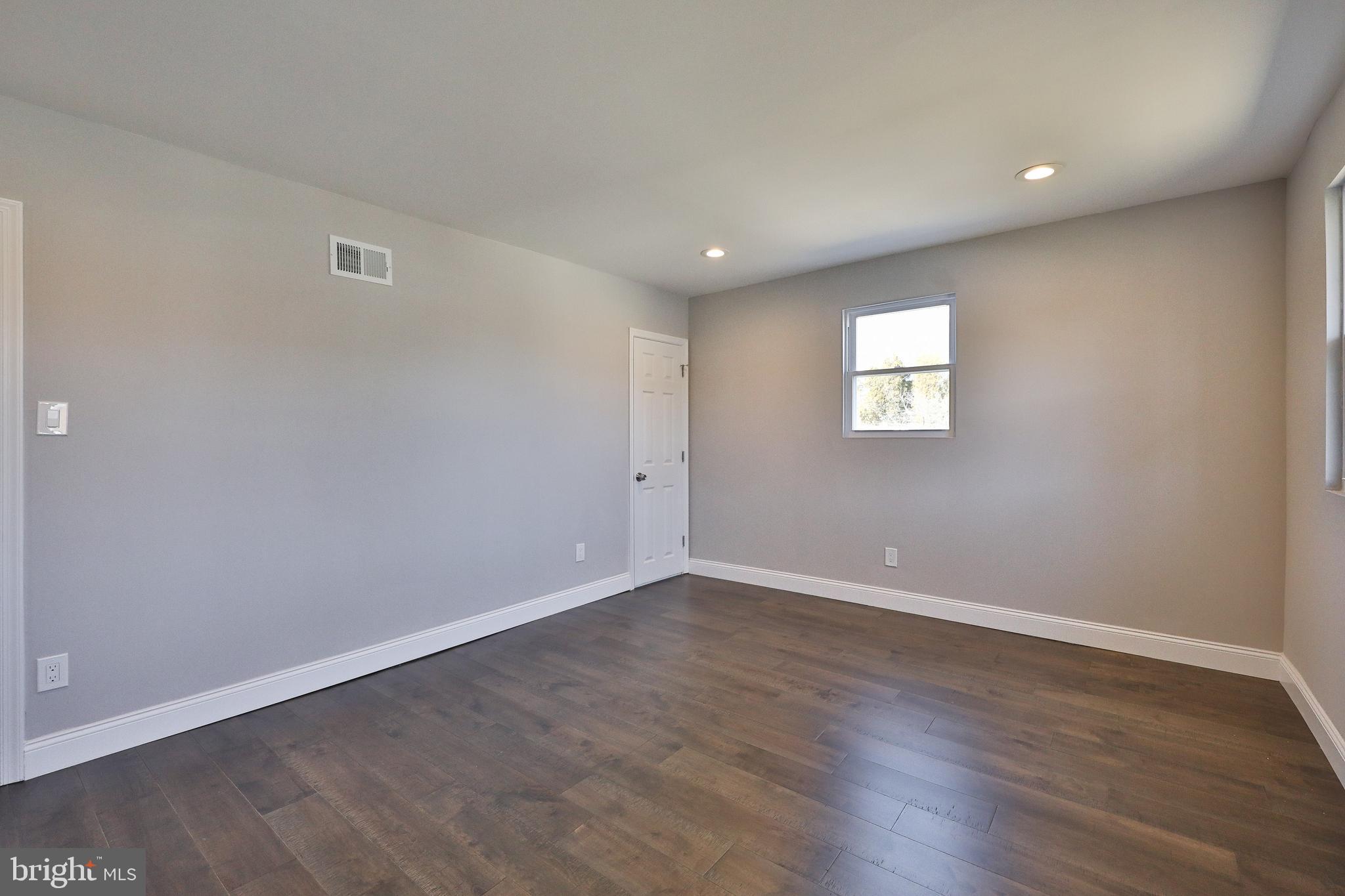 124 Kingfield Road Philadelphia, PA 19115 - Photo 10 of 20