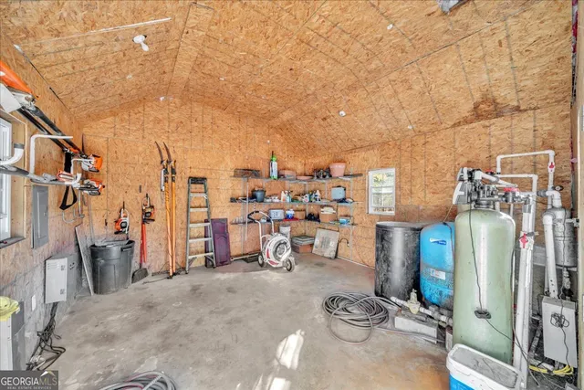 $4,000,000 | 2079 Highway 85, Senoia, GA 30276