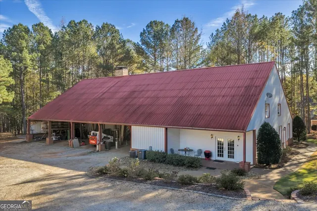 $4,000,000 | 2079 Highway 85, Senoia, GA 30276