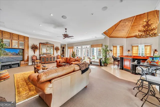 $4,000,000 | 2079 Highway 85, Senoia, GA 30276