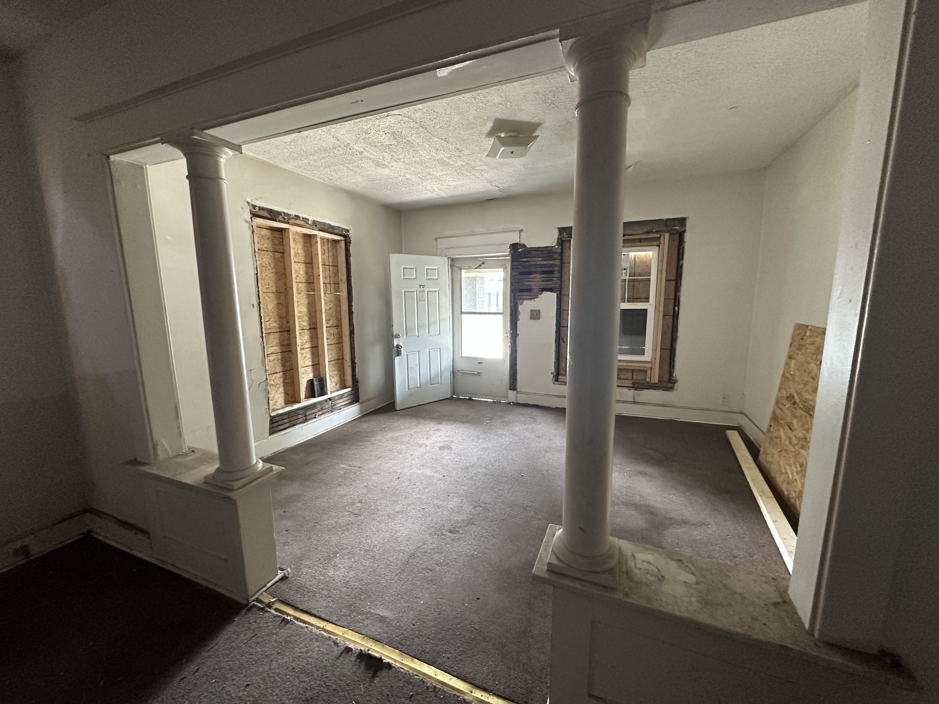 617 North Rural Street Indianapolis, IN 46201 - Photo 3 of 7 Gallery Image 3