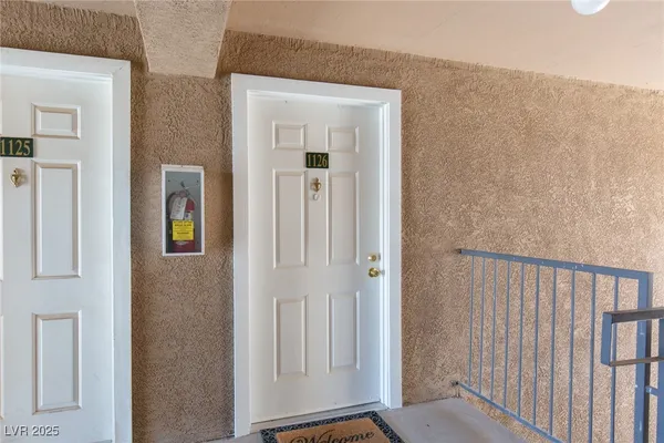 $199,900 | 231 West Horizon Ridge Parkway, Unit 1126, Henderson, NV 89012