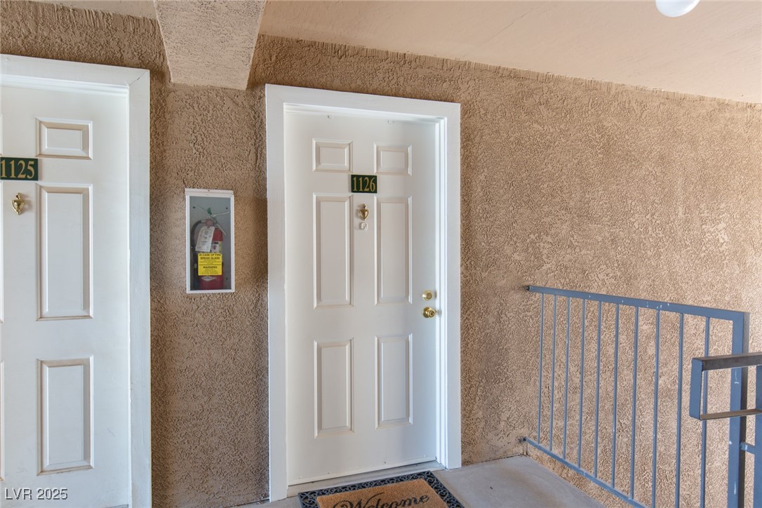 231 West Horizon Ridge Parkway, Unit 1126 Henderson, NV 89012 - Photo 2 of 33 Property entrance