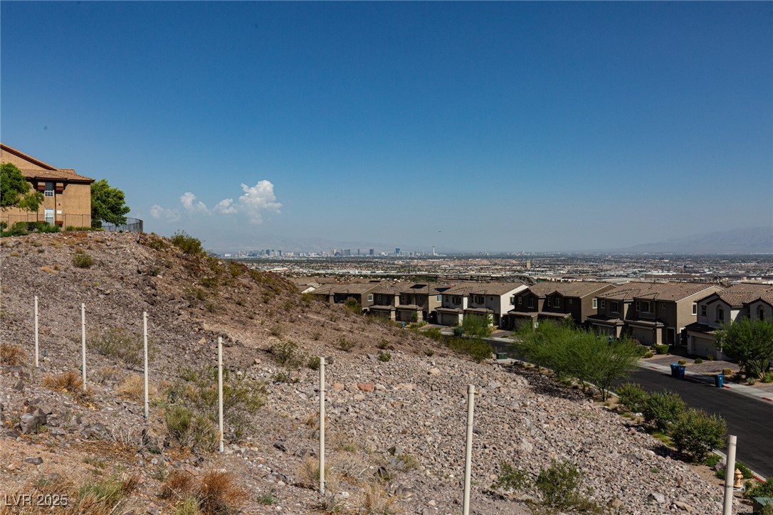 231 West Horizon Ridge Parkway, Unit 1126 Henderson, NV 89012 - Photo 24 of 33 Strip