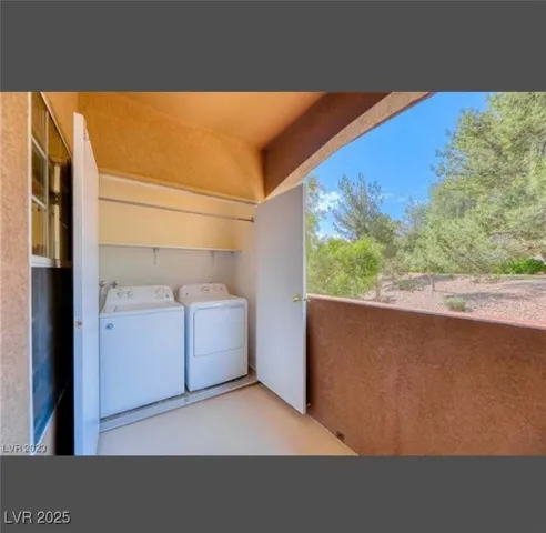 $210,000 | 231 West Horizon Ridge Parkway, Unit 1126, Henderson, NV 89012