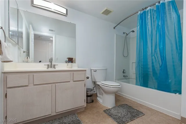 $210,000 | 231 West Horizon Ridge Parkway, Unit 1126, Henderson, NV 89012