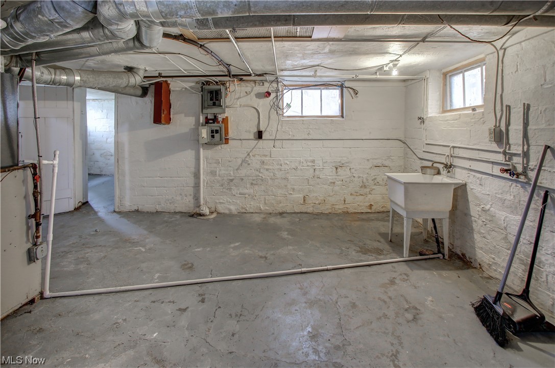 852 Beverly Road Cleveland Heights, OH 44121 - Photo 31 of 35 Gallery Image 31
