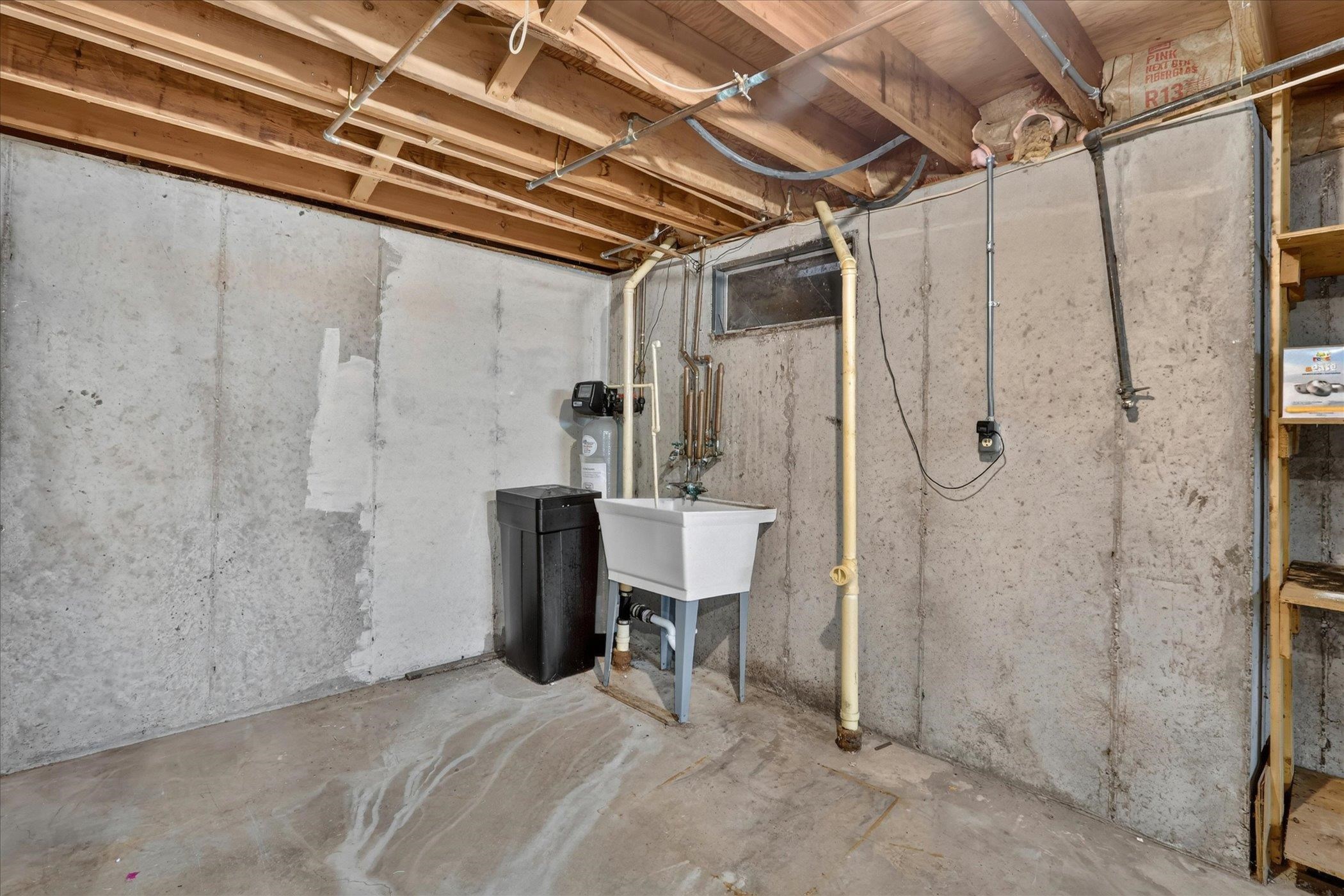 4 South Wright Road Janesville, WI 53546 - Photo 37 of 43 Gallery Image 37