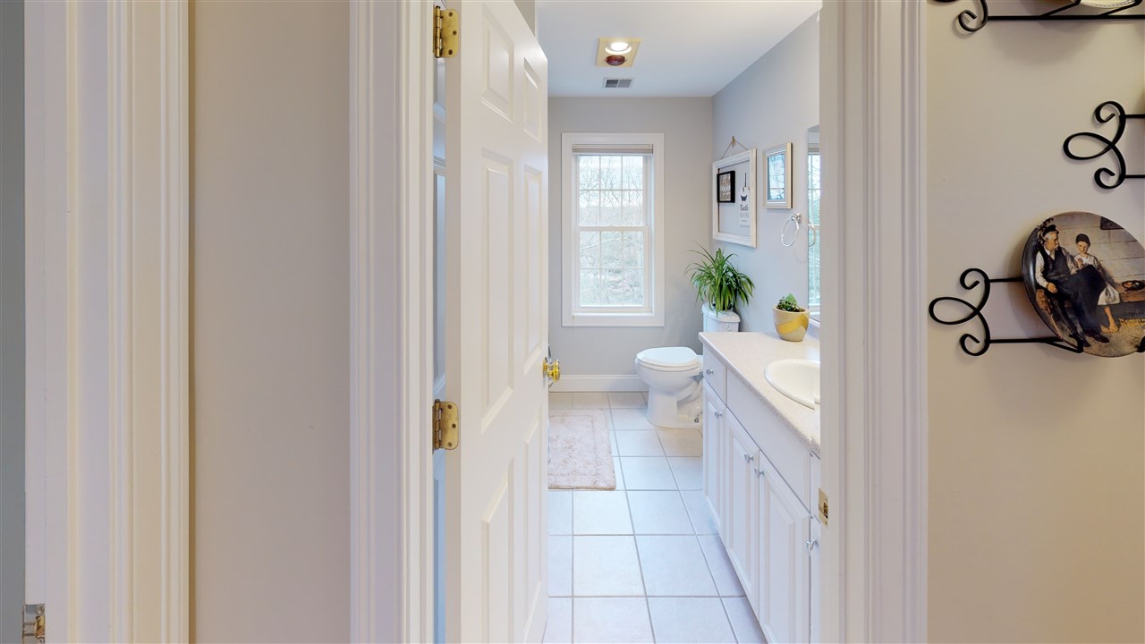 9 Wood Ridge Lane Exeter, NH 03833 - Photo 18 of 40