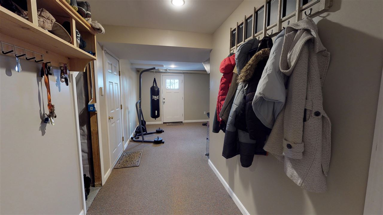 9 Wood Ridge Lane Exeter, NH 03833 - Photo 32 of 40