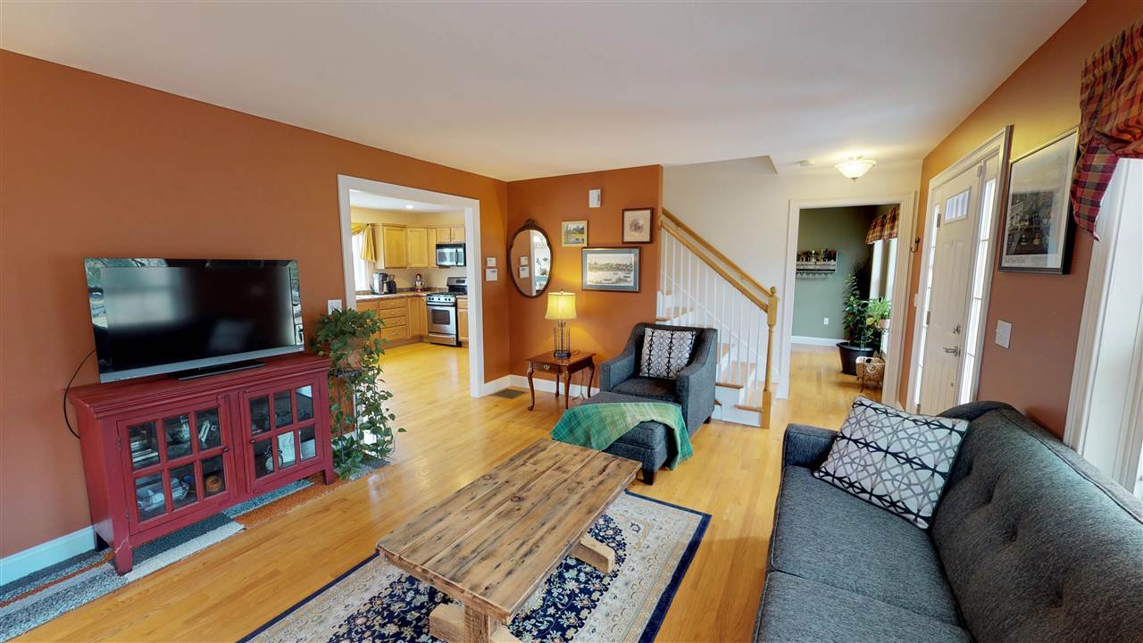 9 Wood Ridge Lane Exeter, NH 03833 - Photo 7 of 40