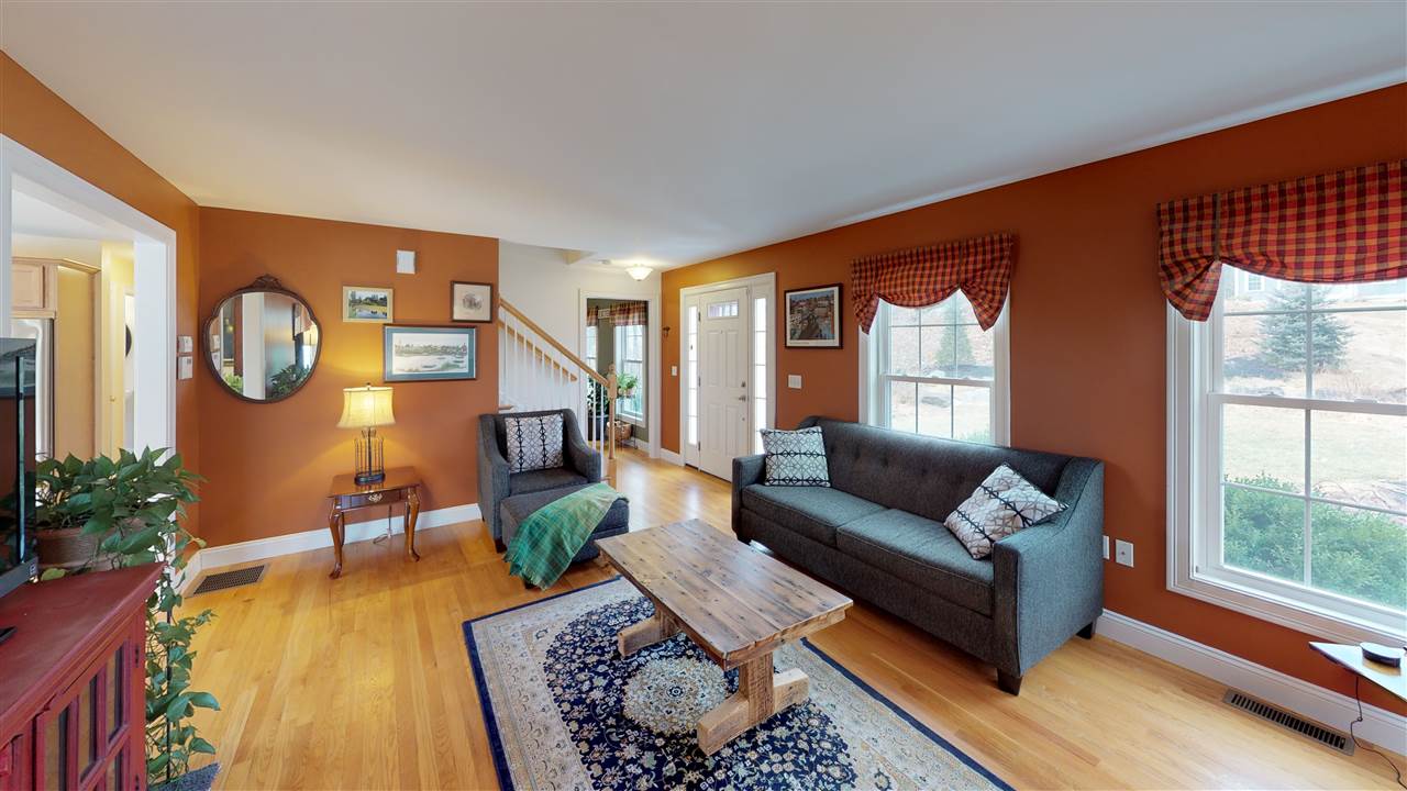 9 Wood Ridge Lane Exeter, NH 03833 - Photo 8 of 40