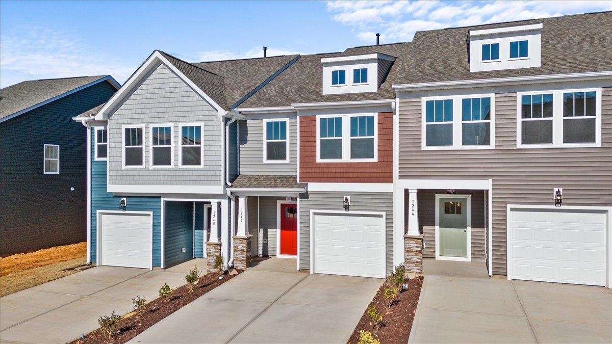 1246 Cherry Orchard Road Moore, SC 29369 - Photo 2 of 33 Gallery Image 2