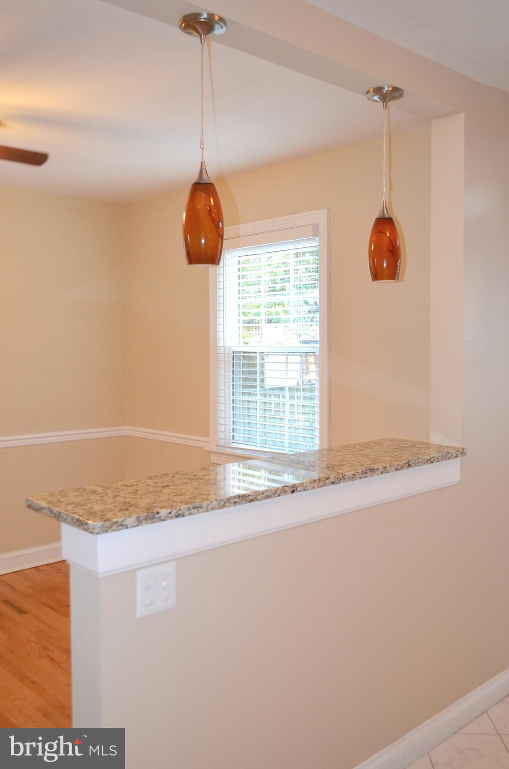 206 South Courthouse Road Arlington, VA 22204 - Photo 13 of 41