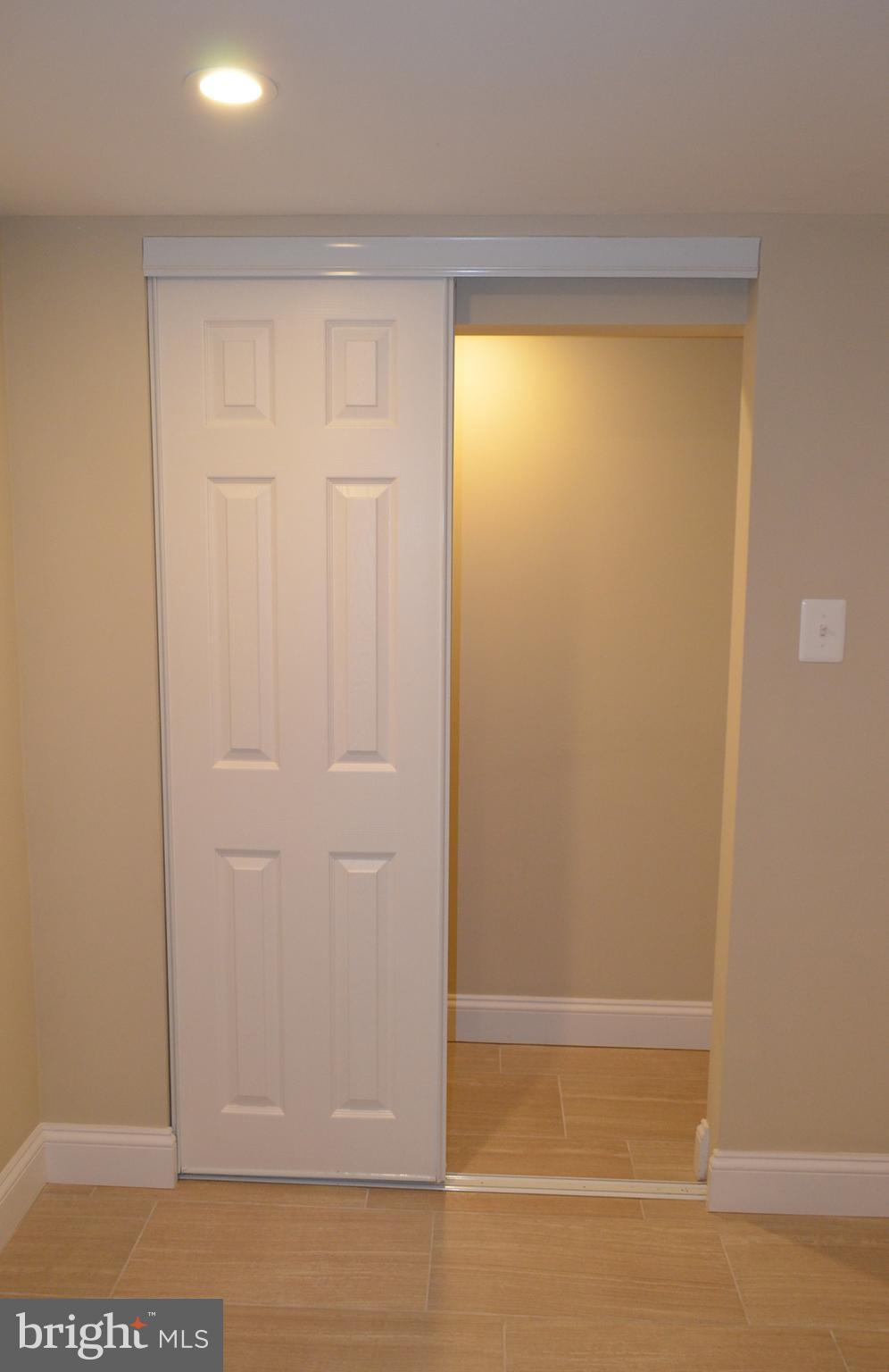 206 South Courthouse Road Arlington, VA 22204 - Photo 31 of 41