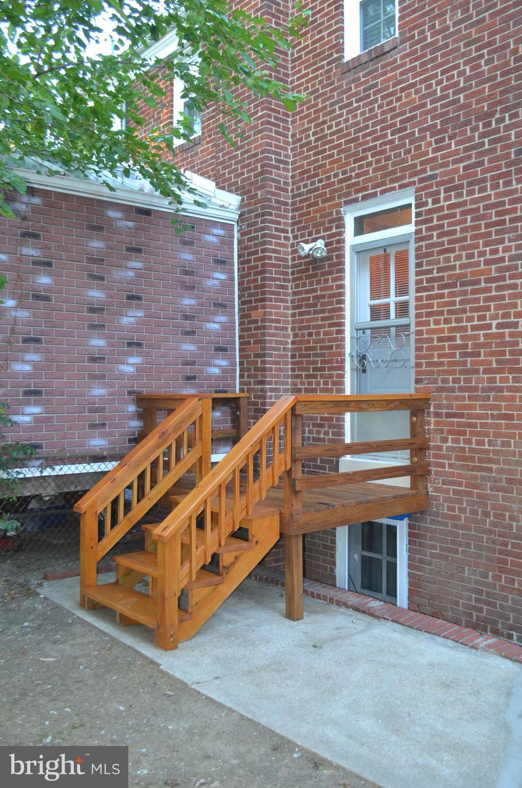 206 South Courthouse Road Arlington, VA 22204 - Photo 36 of 41