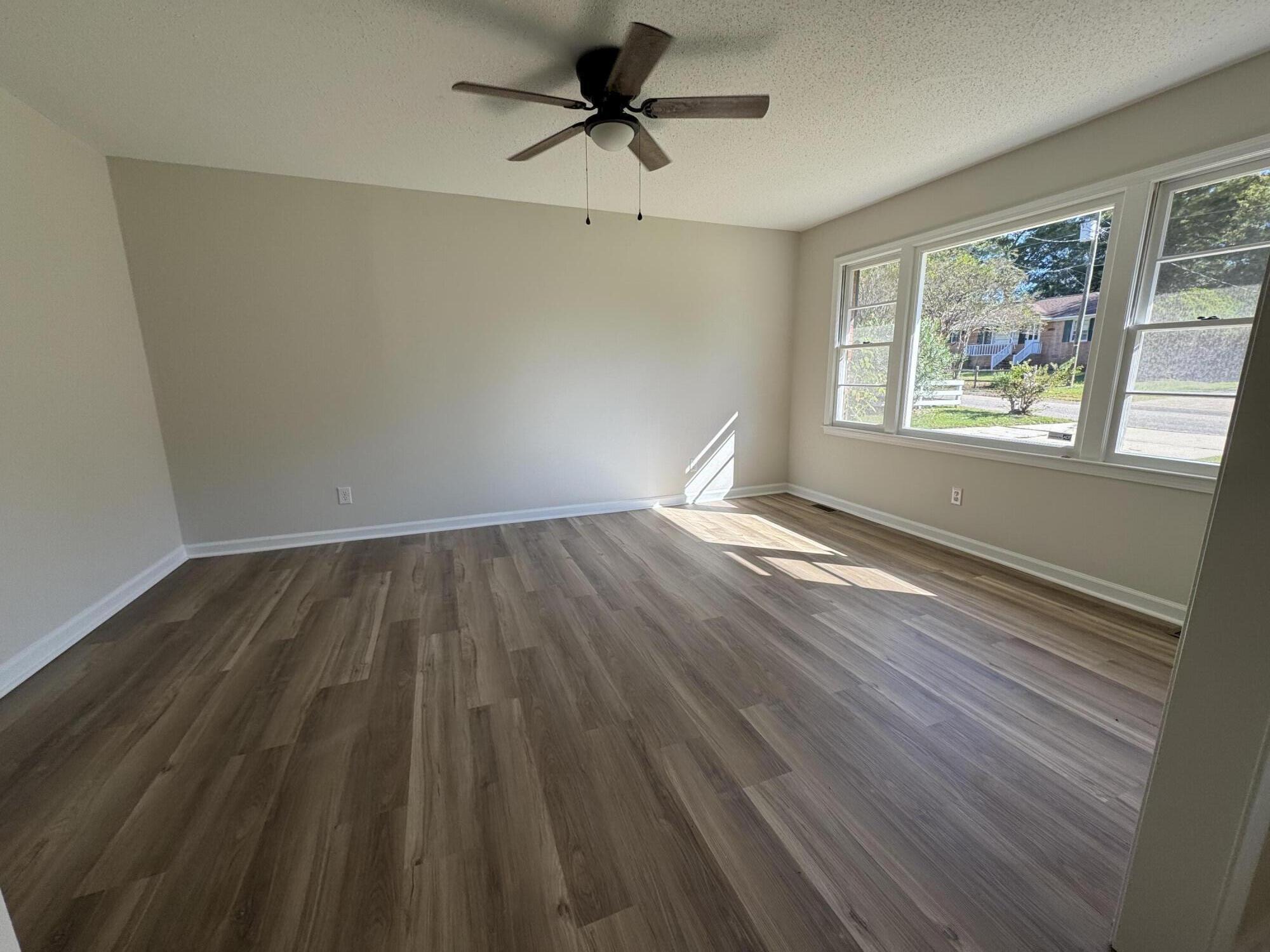2408 Hunt Club Road Sumter, SC 29154 - Photo 3 of 23 IMG_3905