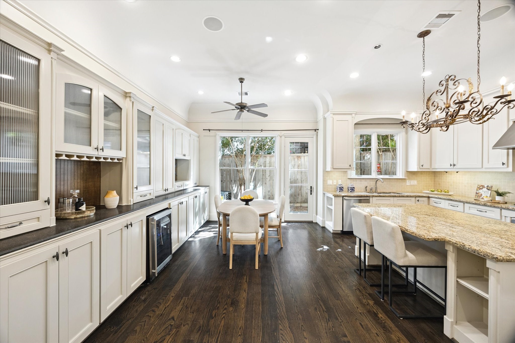 2145 Fairview Street Houston, TX 77019 - Photo 19 of 50 Such a great space for entertaining and family time!