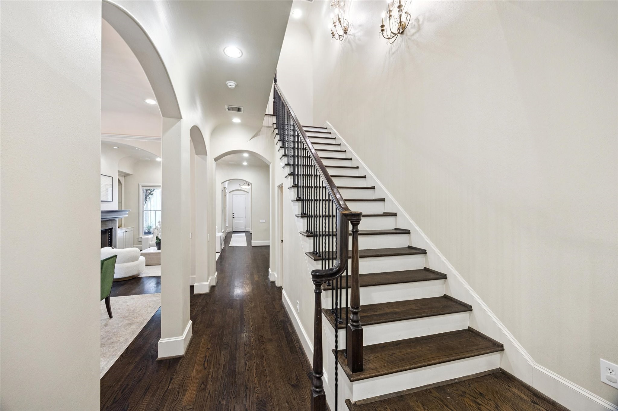 2145 Fairview Street Houston, TX 77019 - Photo 27 of 50