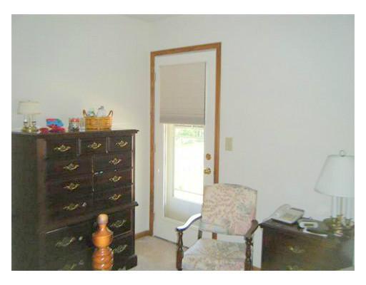 1407 Kingsgate Road Springfield, OH 45503 - Photo 17 of 25