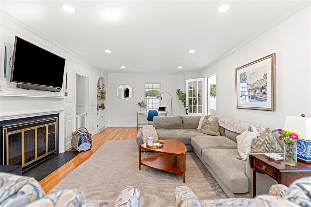 25 Stafford Road Lowell, MA 01852 - Photo 8 of 42 Gallery Image 8
