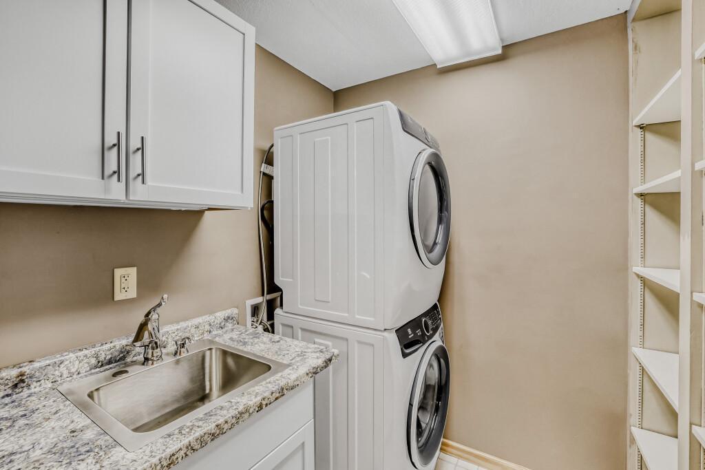 7200 Cahill Road, Unit 104 Edina, MN 55439 - Photo 25 of 29