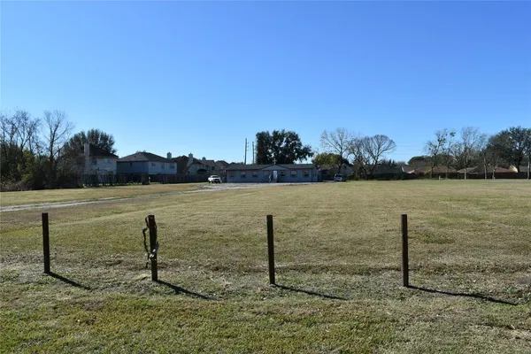 $4,500 | 7813 Clodine Road, Houston, TX 77083