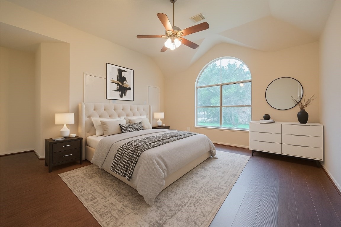 619 Bending Bough Drive Spring, TX 77388 - Photo 20 of 41 a bed room with bed and window