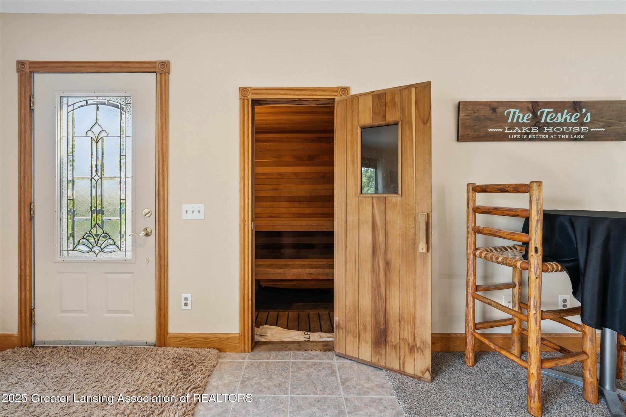 5512 Rays Drive Onsted, MI 49265 - Photo 31 of 42 31-5512-Rays-Dr-Onsted-MI-49265-WindowSt