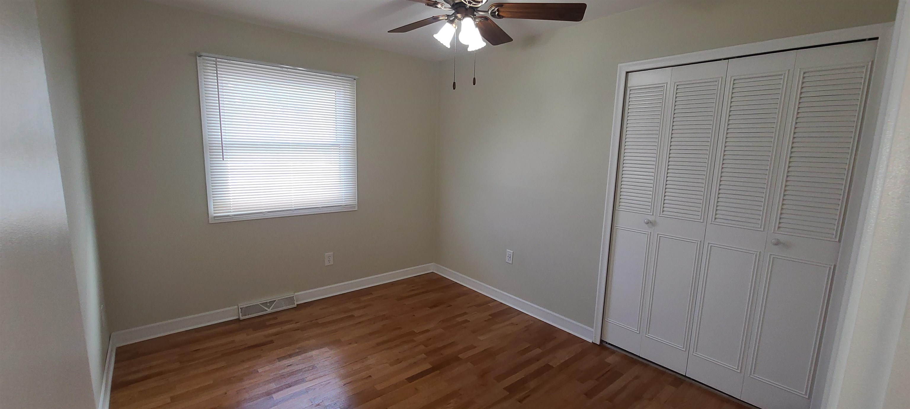 2144 Aiken Road Owosso, MI 48867 - Photo 20 of 40 50126219-19.JPG