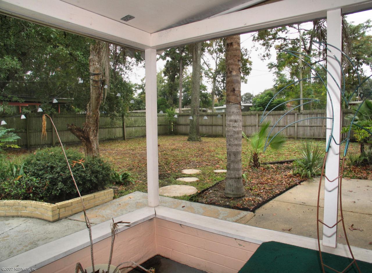941 Middleton Road Jacksonville, FL 32211 - Photo 15 of 16 Rear View