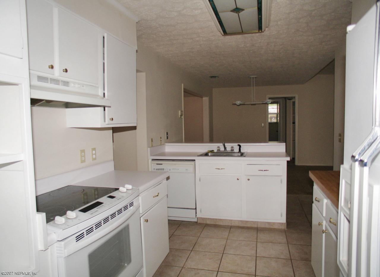 941 Middleton Road Jacksonville, FL 32211 - Photo 8 of 16 Kitchen