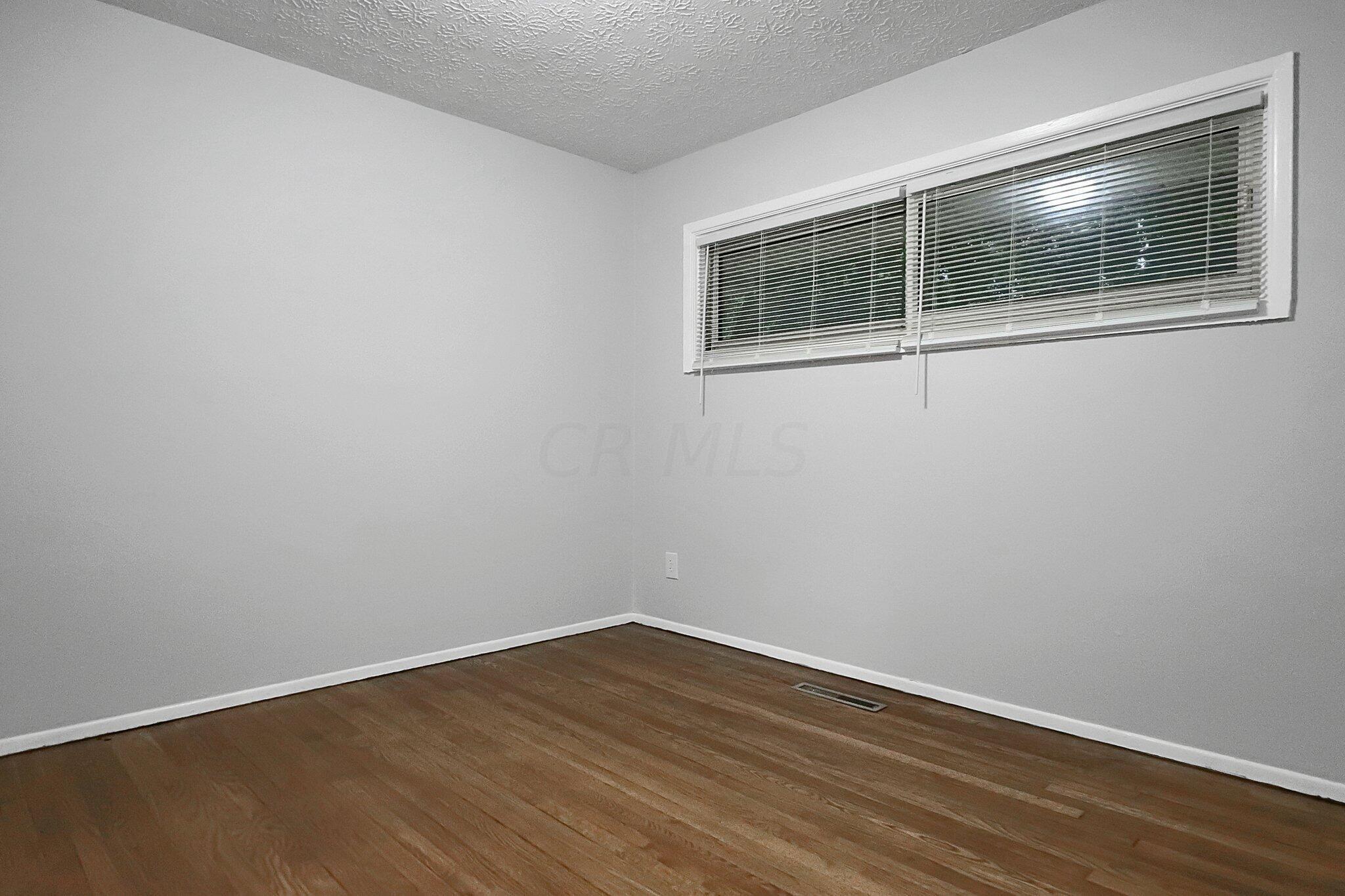 4490 Errington Road Columbus, OH 43227 - Photo 14 of 26 Bedroom 1