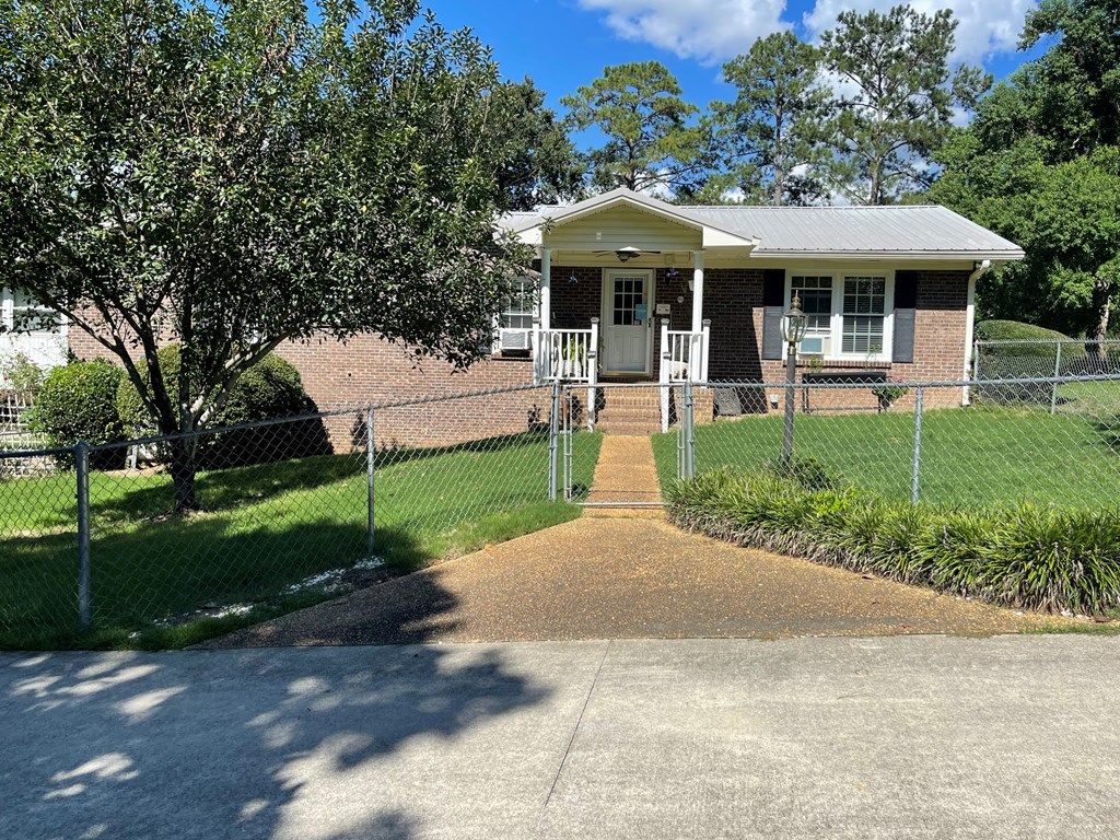 94 Choctawhatchee Hills Road Dothan, AL 36301 - Photo 4 of 54