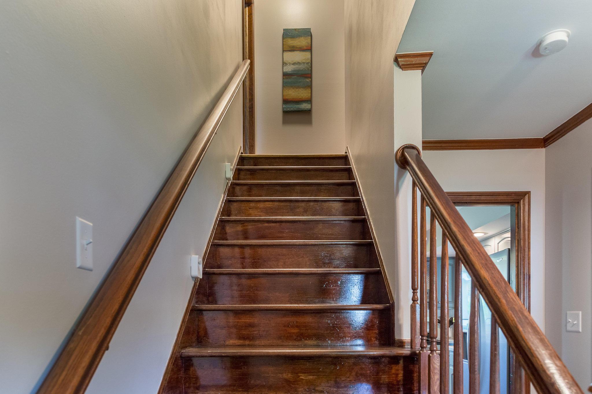 1677 Lynnhurst Road Columbus, OH 43229 - Photo 18 of 25 Gallery Image 18