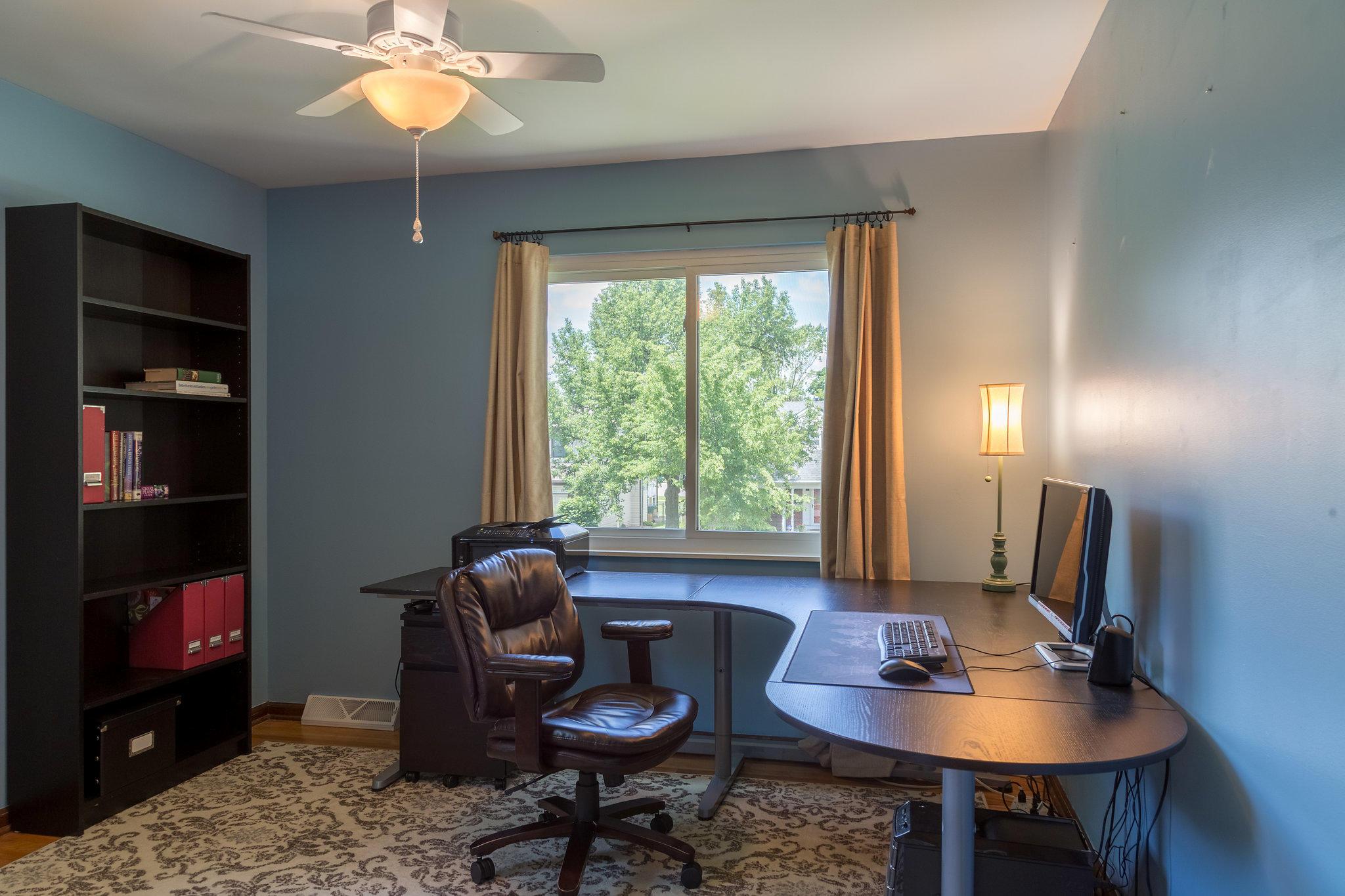 1677 Lynnhurst Road Columbus, OH 43229 - Photo 22 of 25 Gallery Image 22