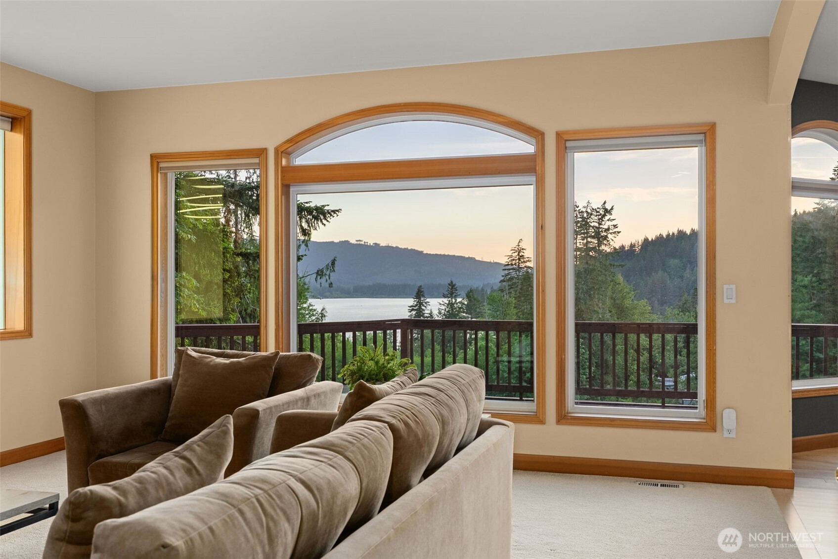 1410 Summit Lake Shore Road Northwest Olympia, WA 98502 - Photo 18 of 40