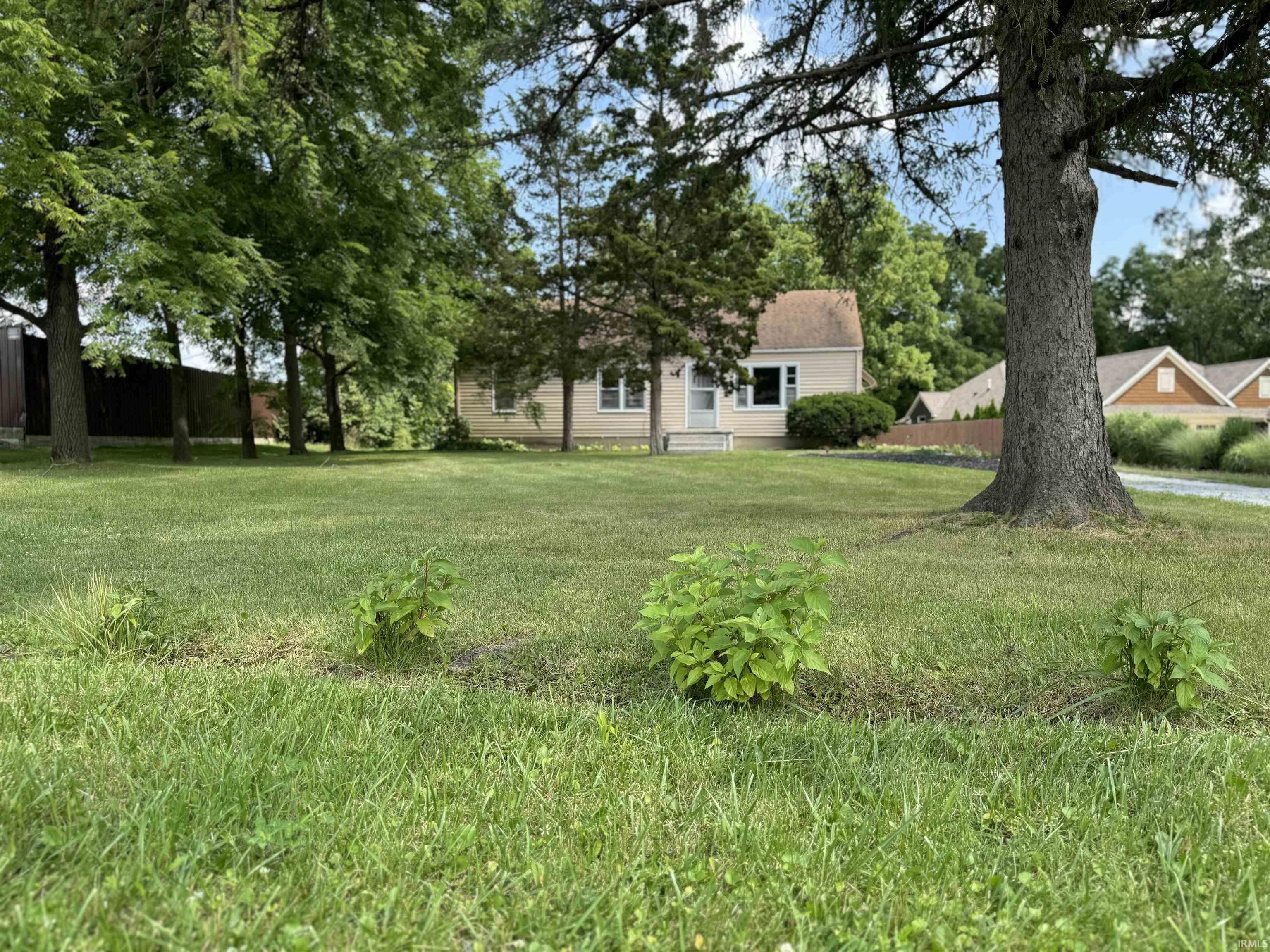 7520 St Joe Road Fort Wayne, IN 46835 - Photo 4 of 34 Gallery Image 4