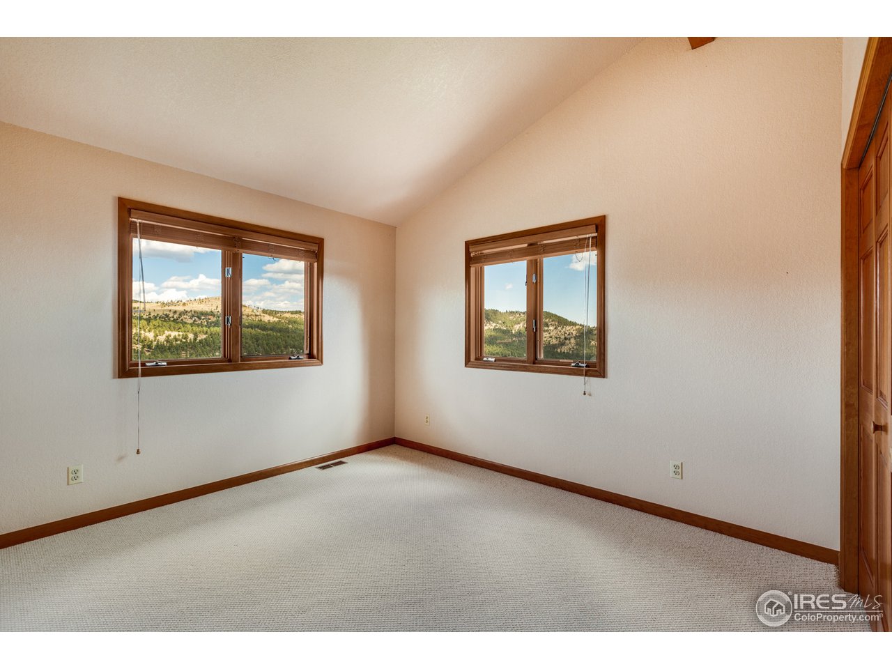 2949 Sugarloaf Road Boulder, CO 80302 - Photo 27 of 40