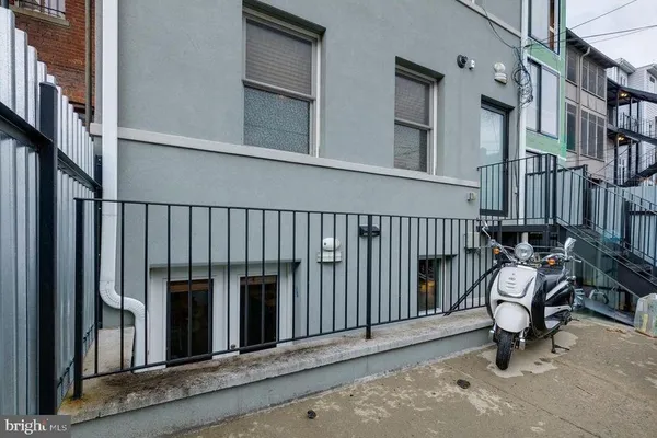 $2,900 | 3465 14th Street Northwest, Unit A, Washington, DC 20010