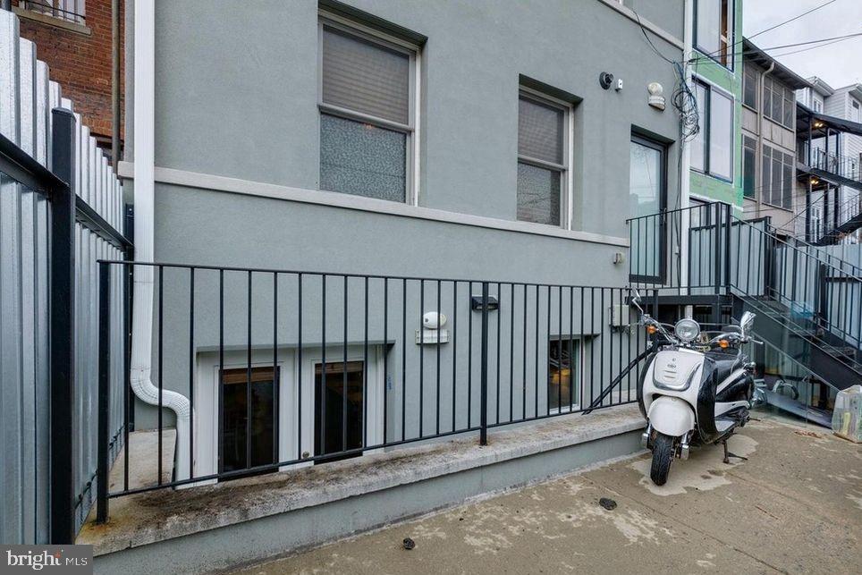 3465 14th Street Northwest, Unit A Washington, DC 20010 - Photo 28 of 28 a view of a balcony with chairs