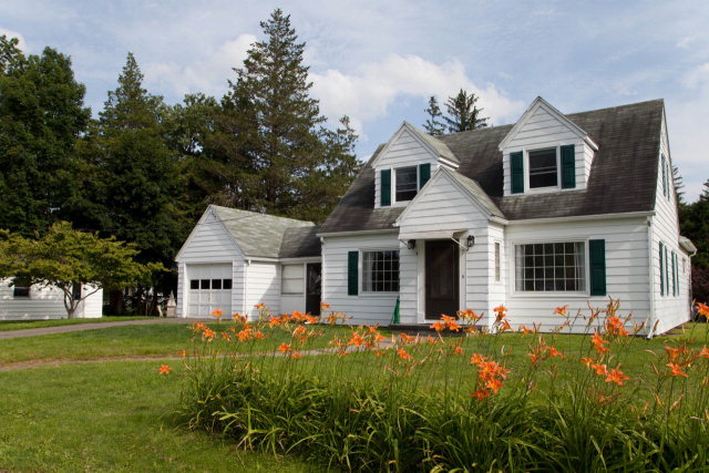 7 Hampton Road Southport, NY 14904 - Photo 1 of 1 Gallery Image 1
