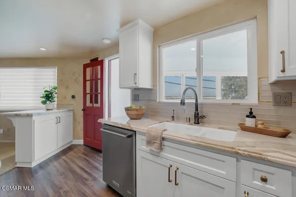 $1,275,000 | 2825 Panama Drive, Oxnard, CA 93035