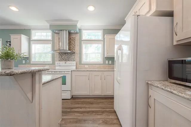 $1,800 | 20547 South Post Oak Boulevard, Unit B, Fresno, TX 77545