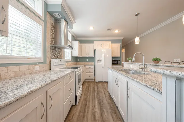 $1,800 | 20547 South Post Oak Boulevard, Unit B, Fresno, TX 77545