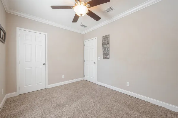 $1,800 | 20547 South Post Oak Boulevard, Unit B, Fresno, TX 77545