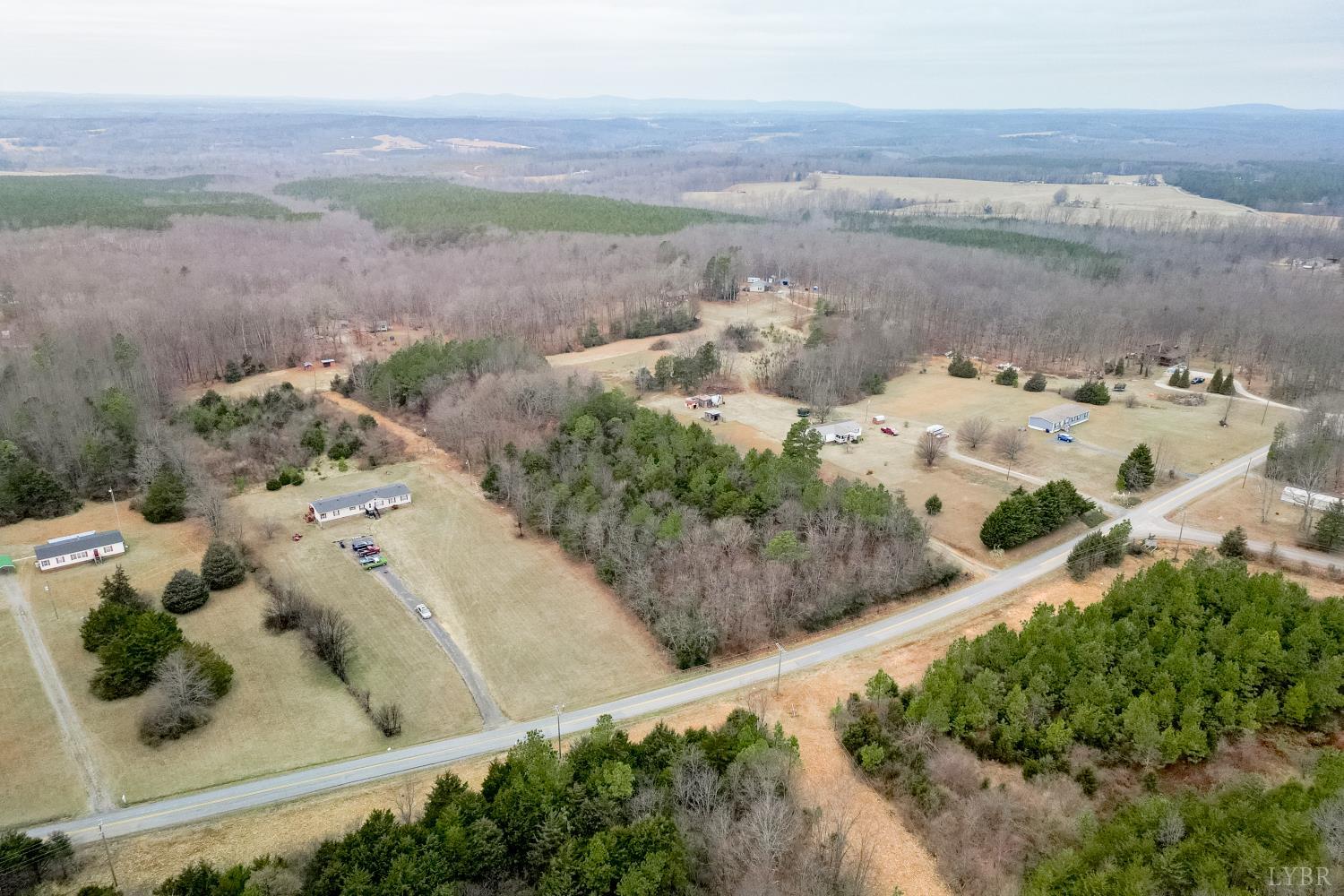 5 Spring Mill Road Concord, VA 24538 - Photo 3 of 19 a view of a city