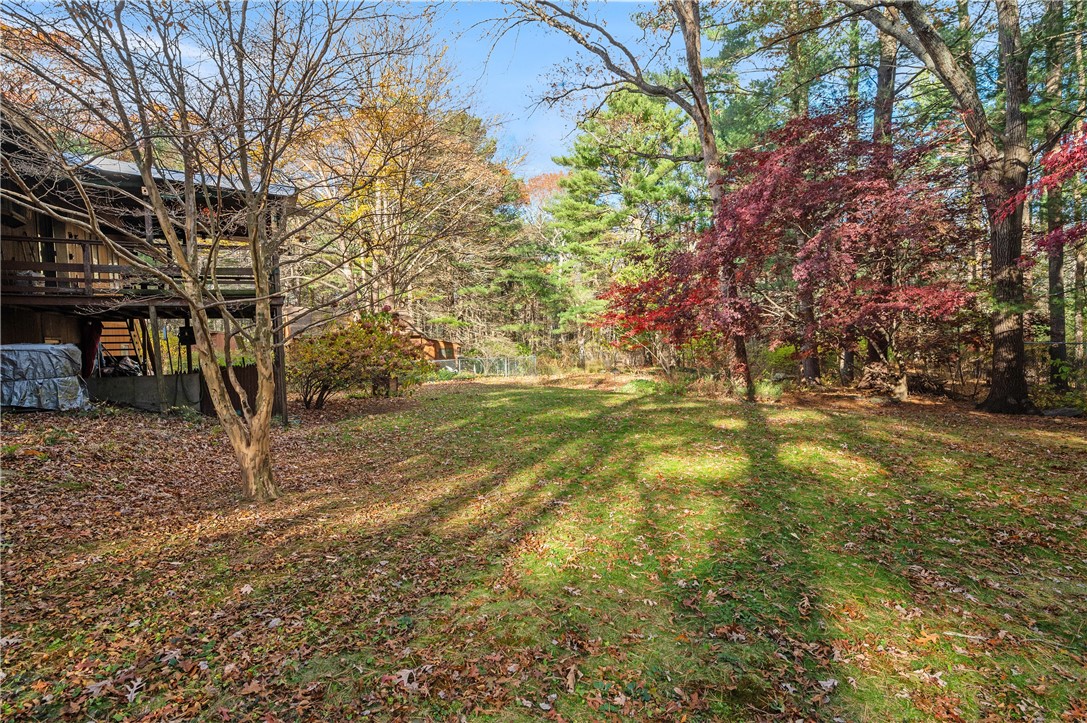 972 Reynolds Road Glocester, RI 02814 - Photo 11 of 40